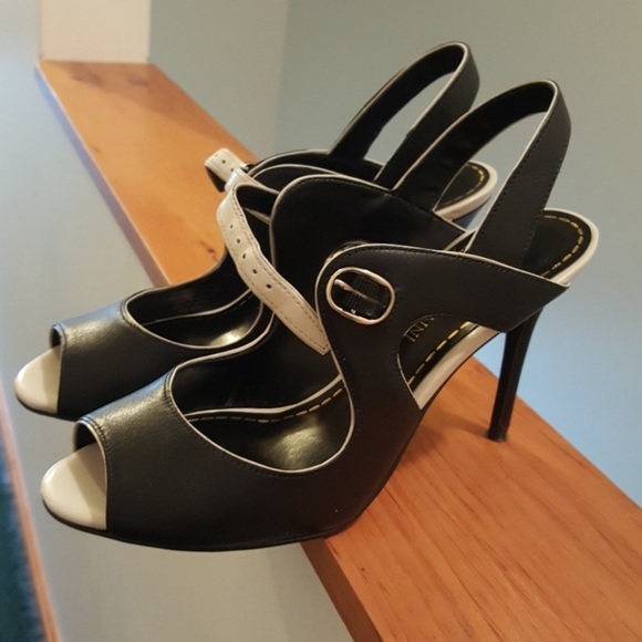 Enzo Angiolini Shoes - ENZO ANGIOLINI Black Eamenz Peep Toe Heel